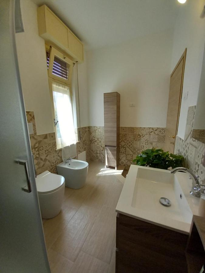 Bed and Breakfast Divina Cuspide Guspini Exterior foto
